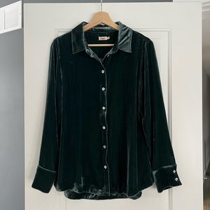 Faherty green crushed velvet button down size medium